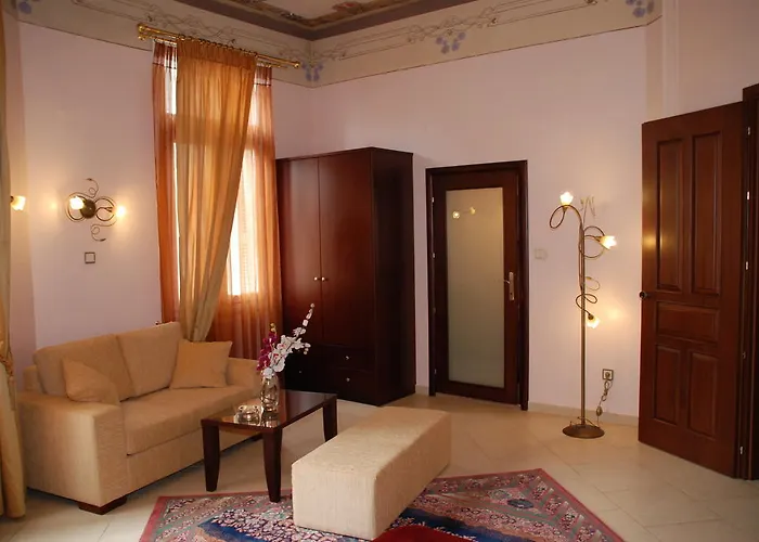 Отель Augustos Салоники