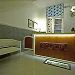 Hotel Augustos 3*