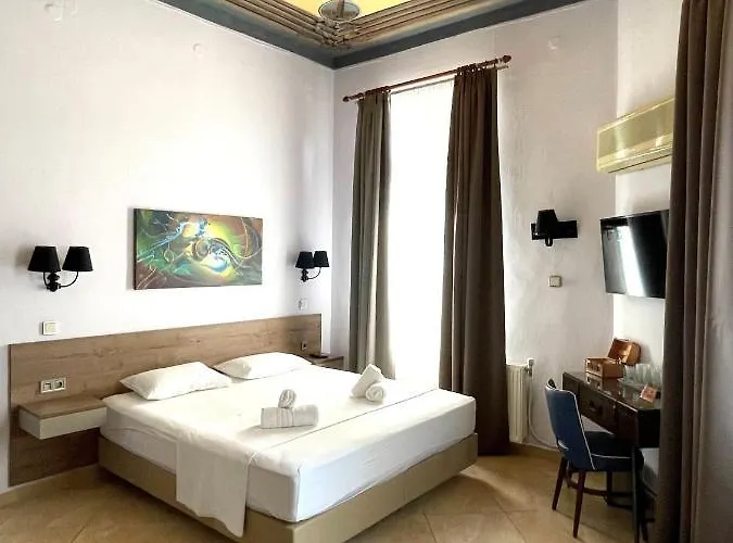 Augustos Hotel