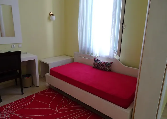 Hotel Augustos 3*
